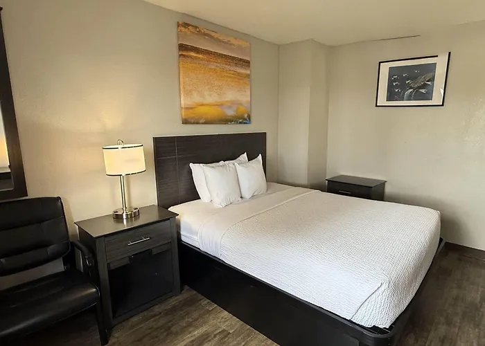 Days Inn By Wyndham Orange Park/Jacksonville
