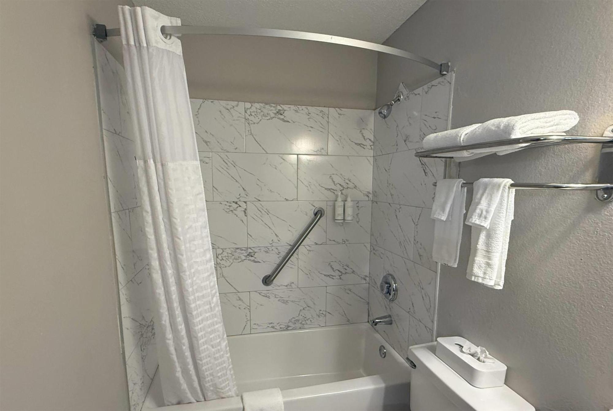 Days By Wyndham Orange Park/jacksonville 3*