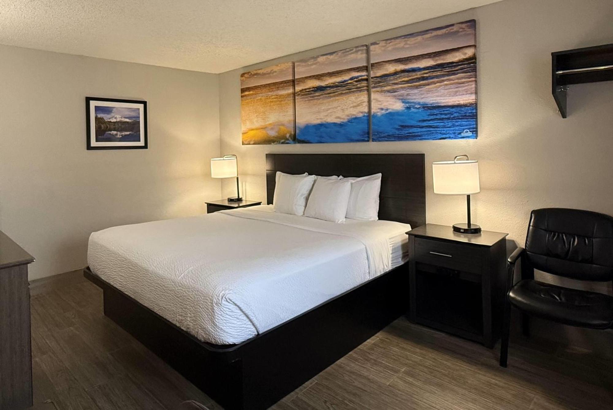 Days By Wyndham Orange Park/jacksonville 3*